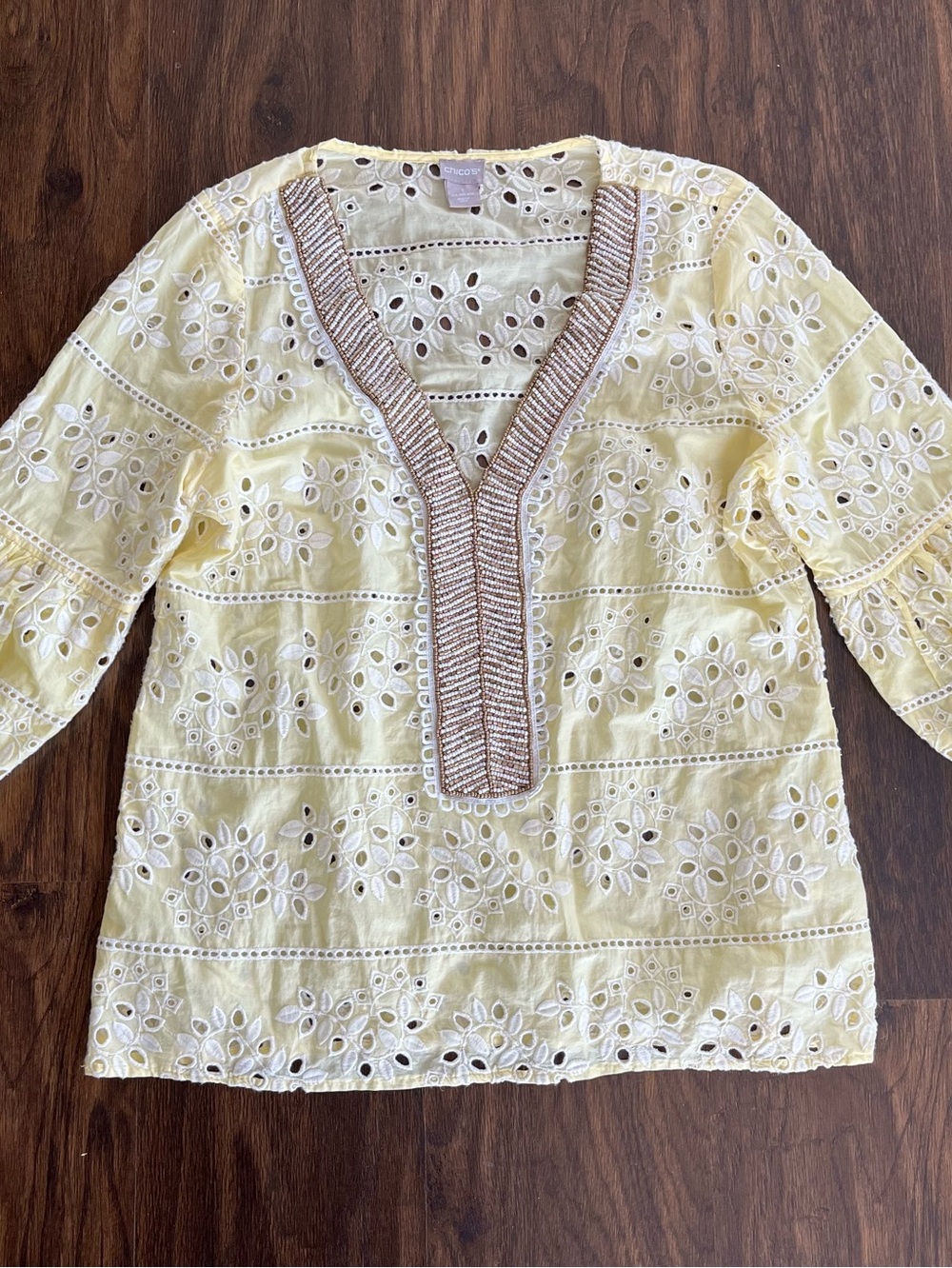 Chico’s Yellow Eyelet Embroidered Beaded Boho Blouse Top Sz 1 (8/10)